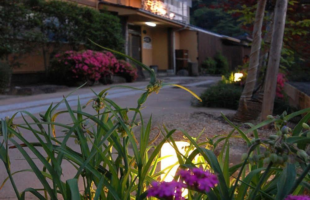 אונומיצ'י Yourou Onsen Honkan מראה חיצוני תמונה